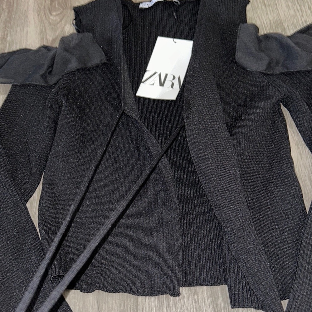 Zara ruffle knit top - Picture 6 of 11